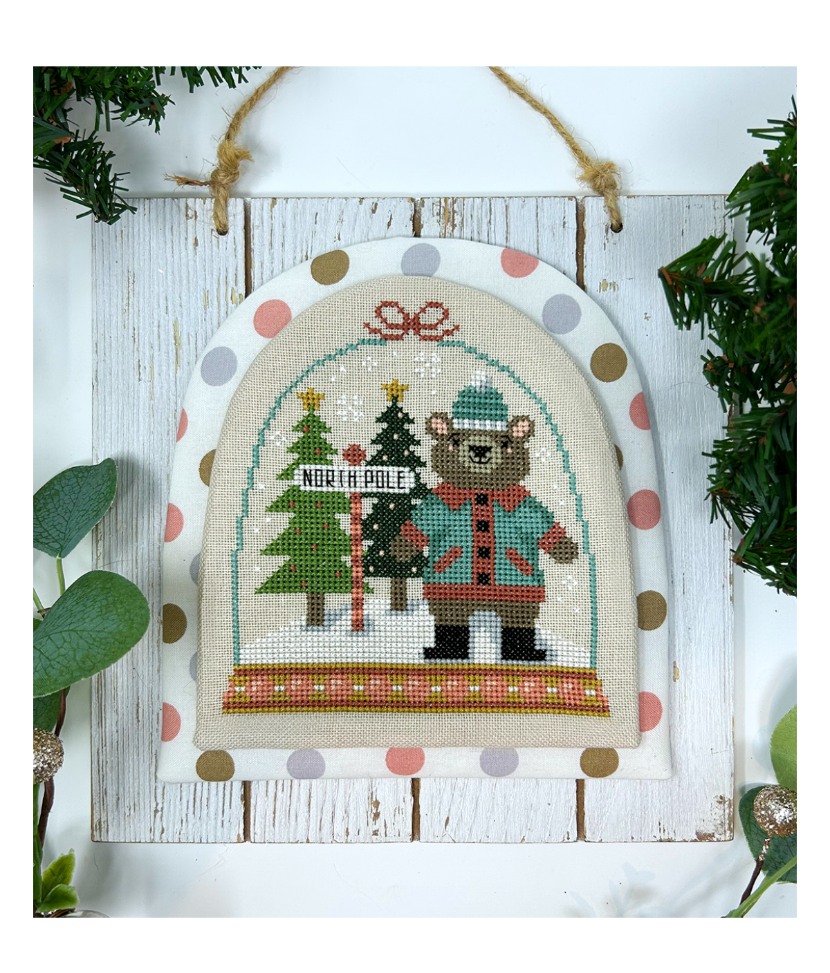 Winter Snowglobes - Bear
